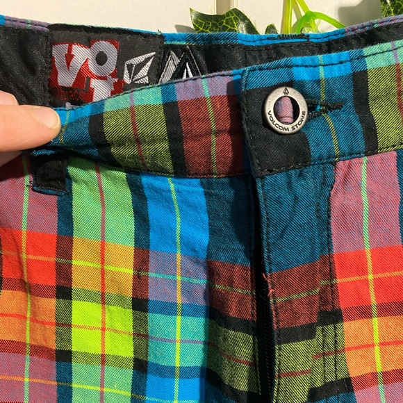 Volcom bright check men’s skate mid shorts 30 - Picture 6 of 12